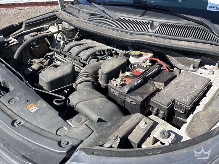 2018-ford-explorer-image-6