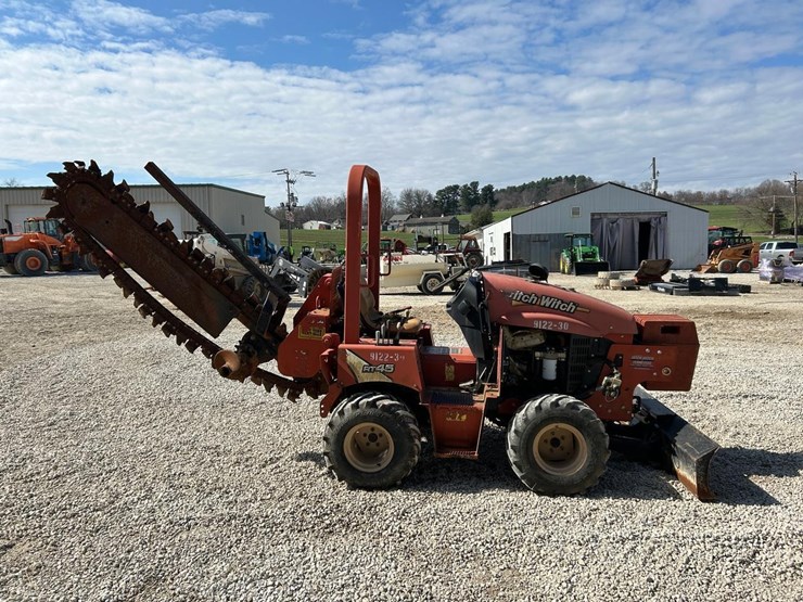 2015-ditch-witch-rt45-image-4