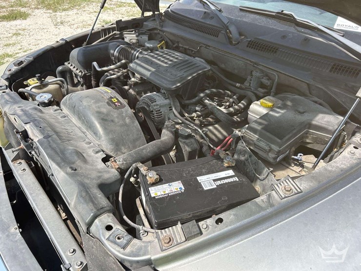 2005-dodge-dakota-image-8