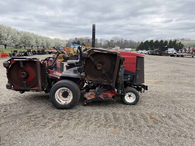 toro-groundsmaster-4700d-image-1