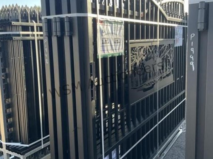 (4)-kj-k0720-7ft-x-10ft-driveway-gates-image-3