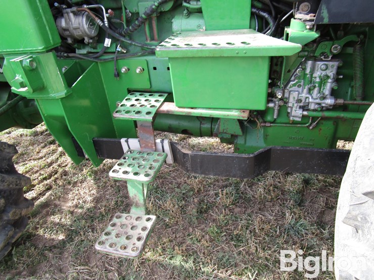 1990-john-deere-4555-image-11