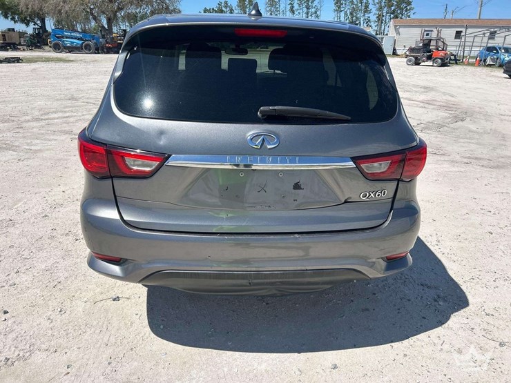 2018-infiniti-qx60-suv-image-21