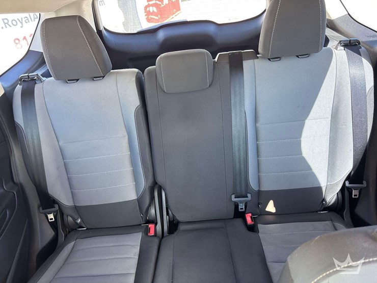 2017-ford-escape-image-21