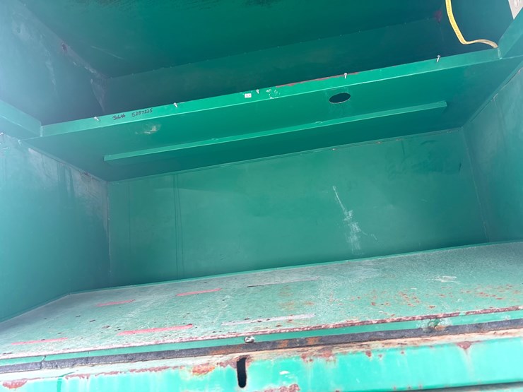 #8073-•-jobsite-rolling-box-image-2