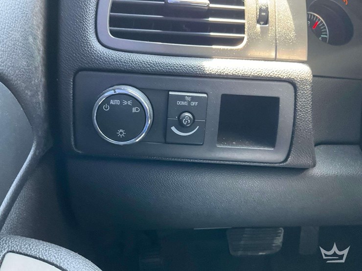 2009-chevrolet-tahoe-image-18