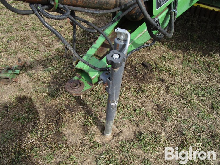 john-deere-530-image-9