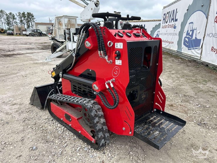 2025-ht360w-mini-stand-on-track-loader-skid-steer-image-4