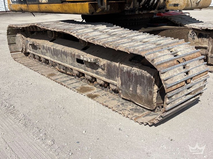 2009-caterpillar-345d-image-22