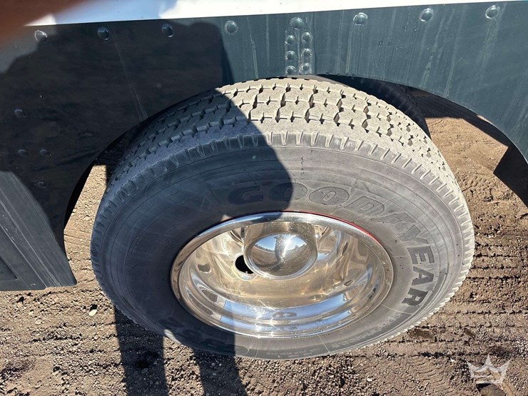 2013-chevrolet-step-van/-command-center-image-29