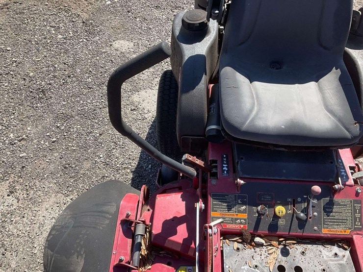 2007-toro-z-master-zero-turn-commercial-mower-image-10