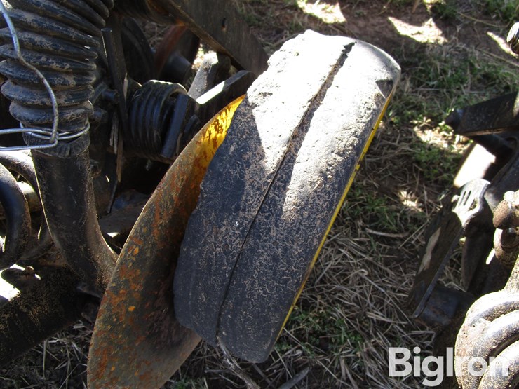 john-deere-750-image-18