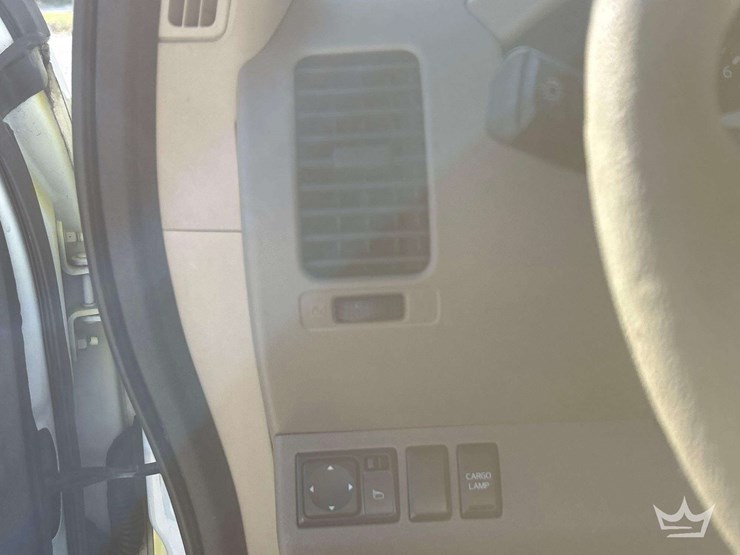 2015-nissan-frontier-image-15