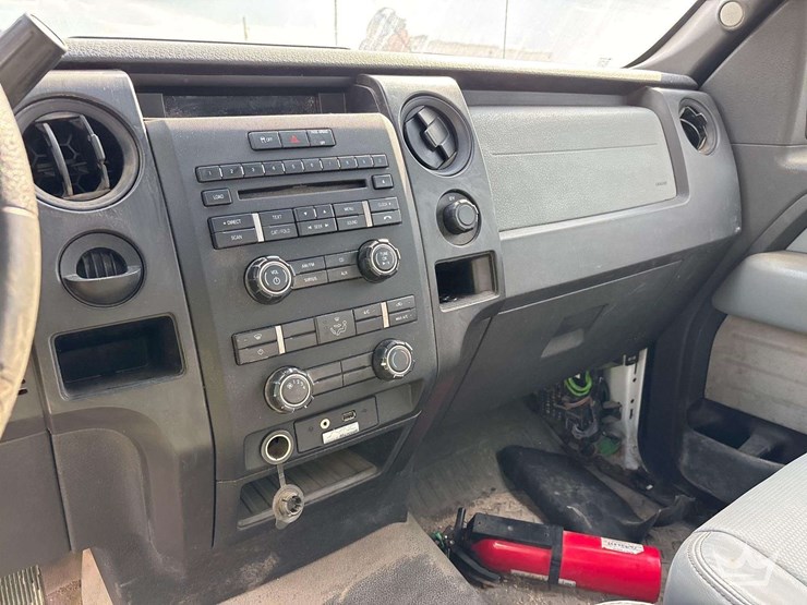 2014-ford-f150-image-17