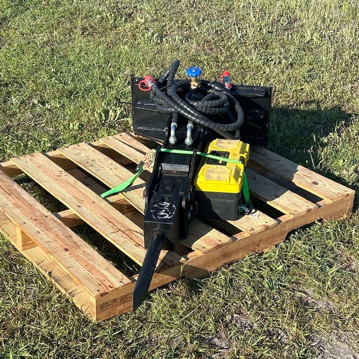 Hydraulic Breaker Mini Skid Steer Attachment