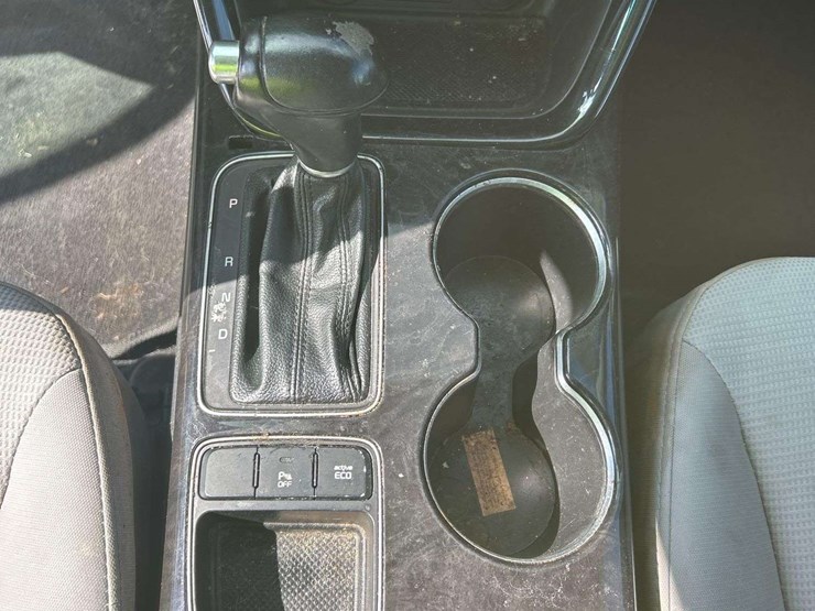 2014-kia-sorento-image-19