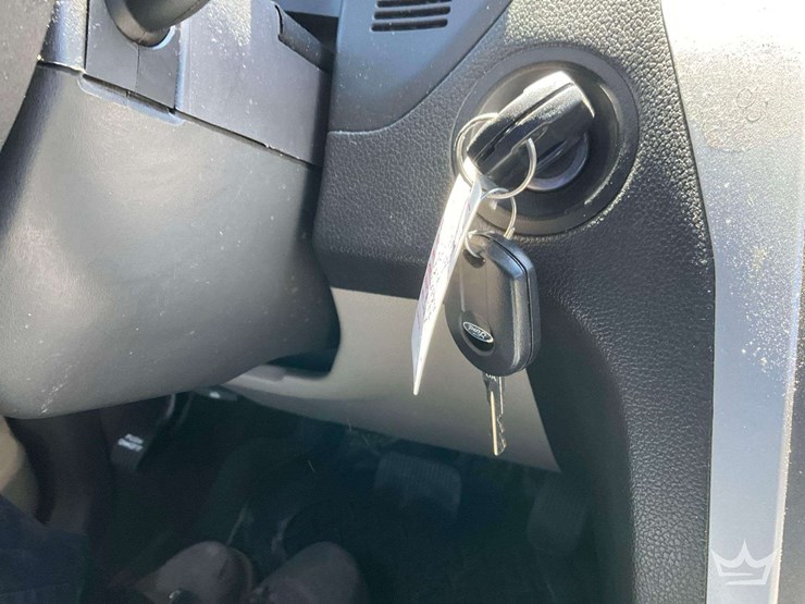 2014-ford-explorer-image-37