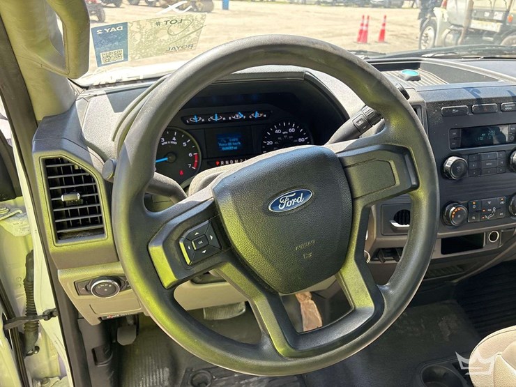 2017-ford-f250-image-17