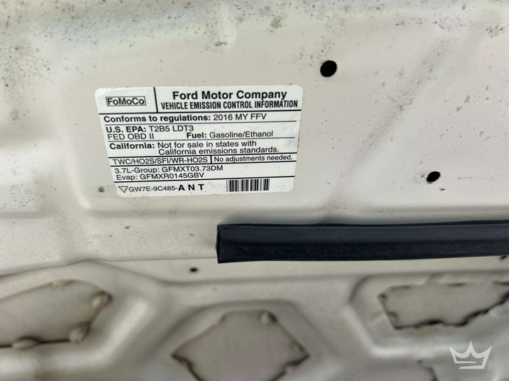 2016-ford-explorer-image-10