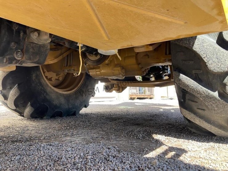 caterpillar-420e-image-27