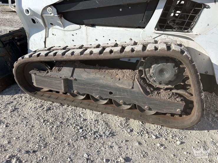 2023-bobcat-t595-image-11