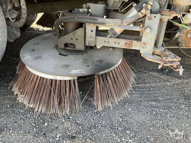 2015-international-durastar-4300-image-28