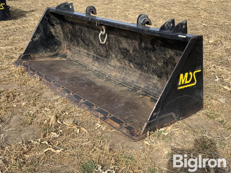 2023-mds-1.8yd-bucket-image-1