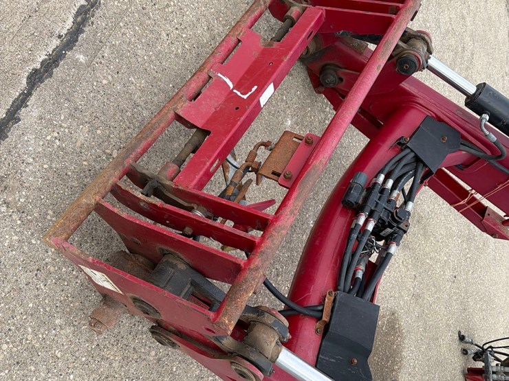 case-ih-l750-image-14