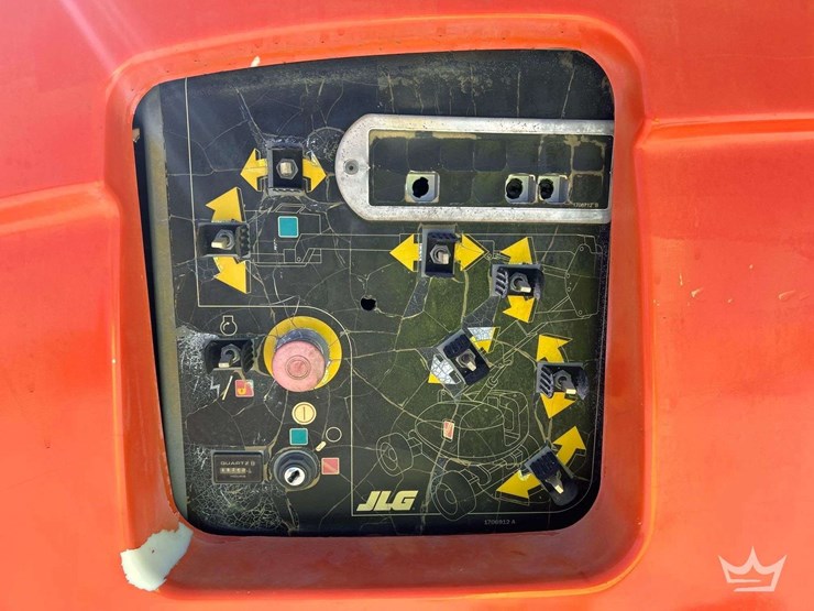 2007-jlg-600hj-60ft-4x4-articulating-boom-lift-image-10