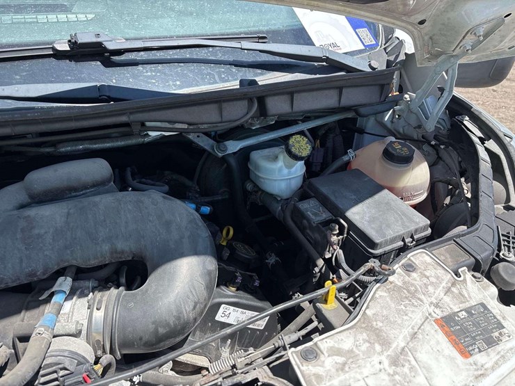 2016-ford-transit-image-9