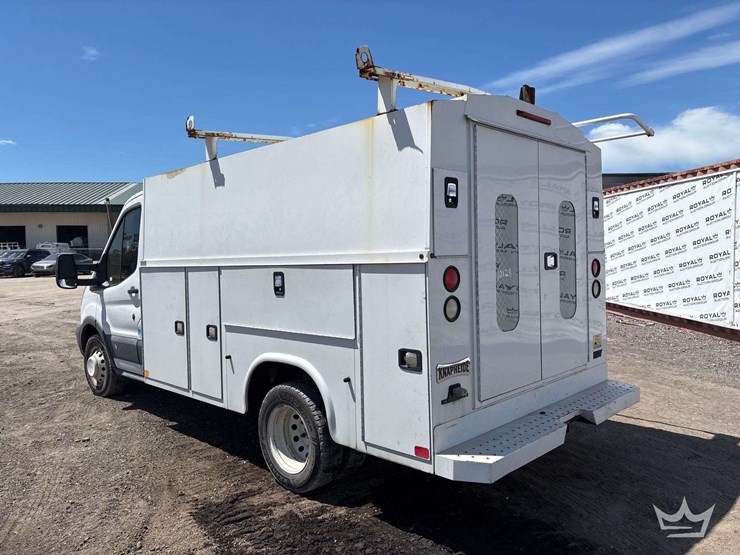 2016-ford-transit-image-4