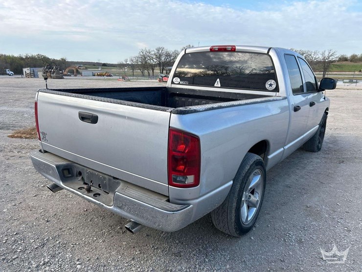 2003-dodge-ram-1500-image-4