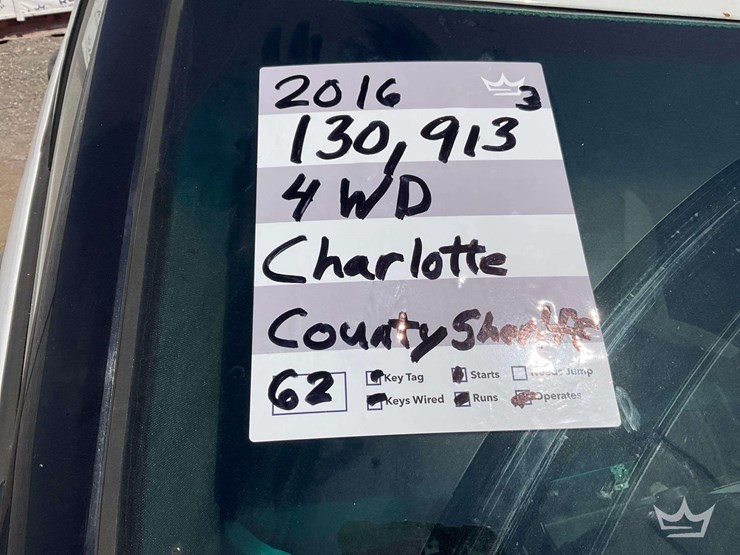 2016-ford-explorer-image-36