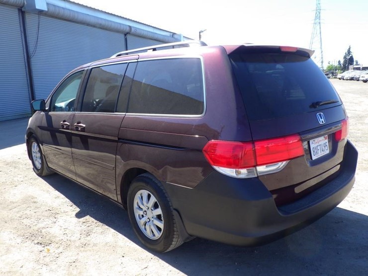 2010-honda-odyssey-image-4
