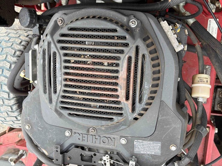 2021-exmark-turf-tracer-image-5