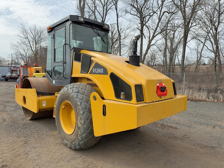 2012-liugong-612h-image-3