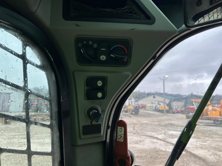 2018-caterpillar-289d-image-26