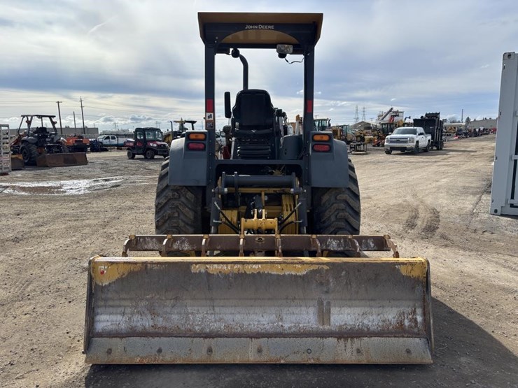 2019-deere-210lep-image-8