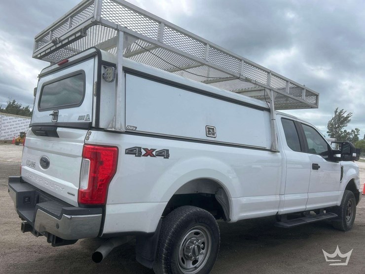 2017-ford-f250-image-3