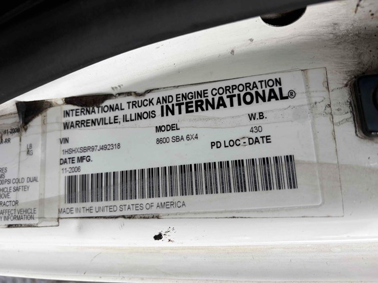 2007-international-8600-image-20