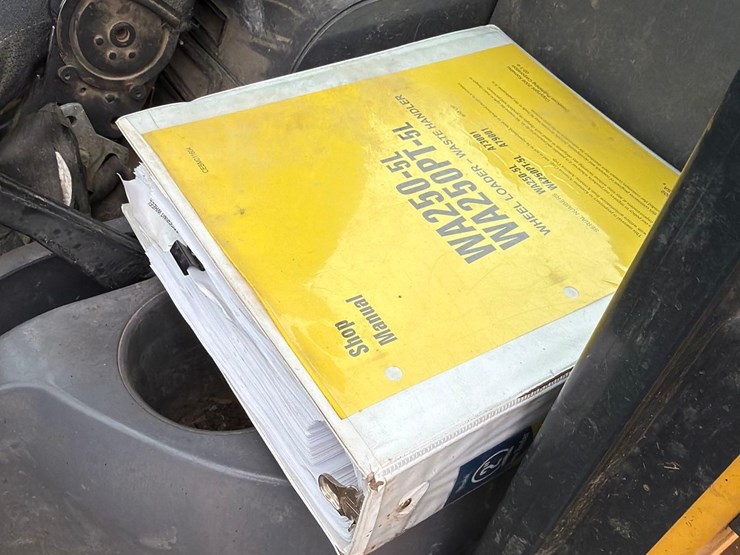 2007-komatsu-wa250-5l-image-44