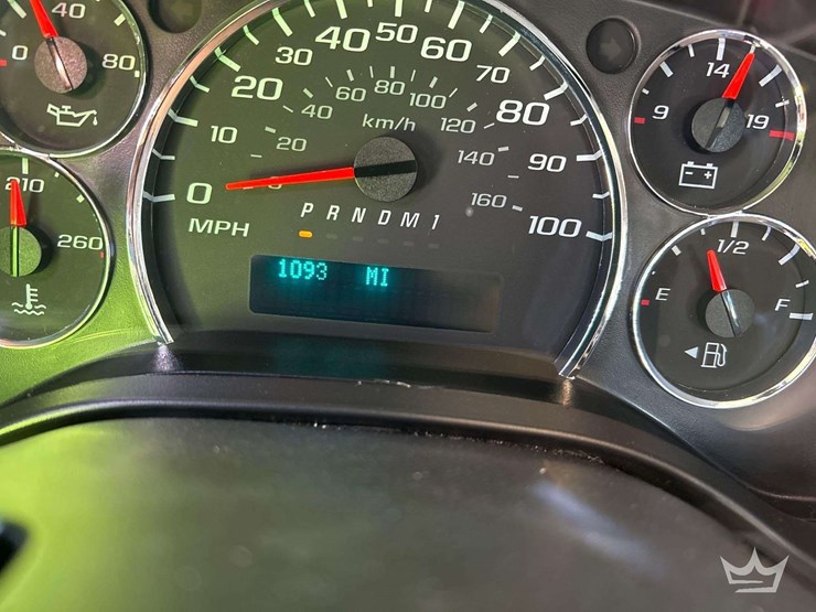 2019-chevrolet-express-2500-image-6