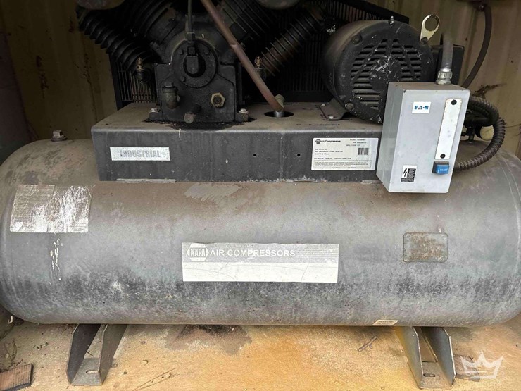napa-82309hbt-120-gallon-air-compressor-image-1