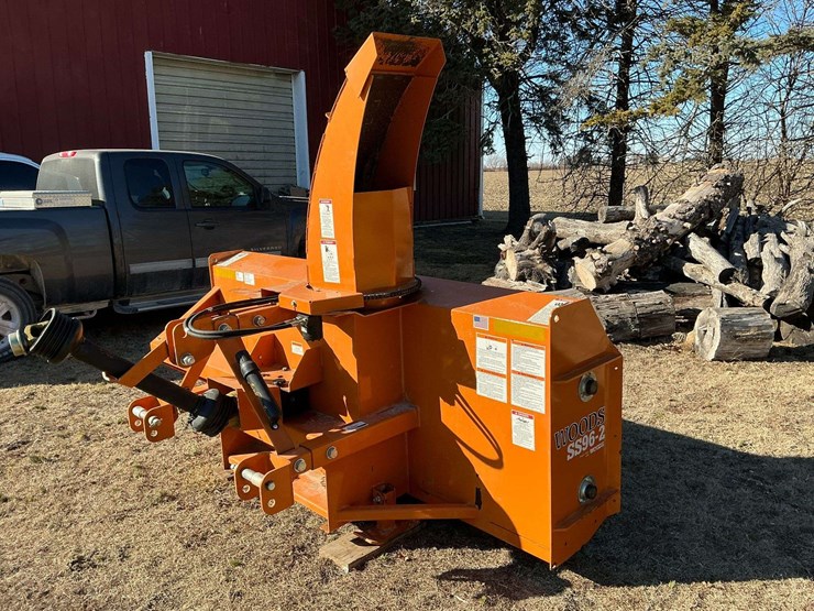 woods-5596-2-snow-blower,-8’,-3pt.,-1000-pto,-dual-auger,-hyd.-spout-image-2