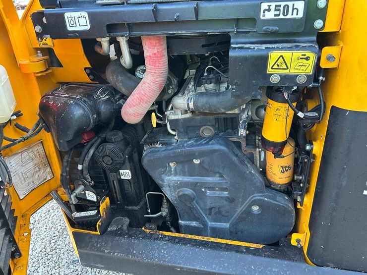 2018-jcb-270t-image-15