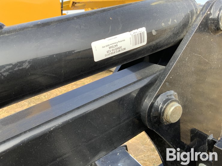 2023-mds-1.8yd-bucket-image-17