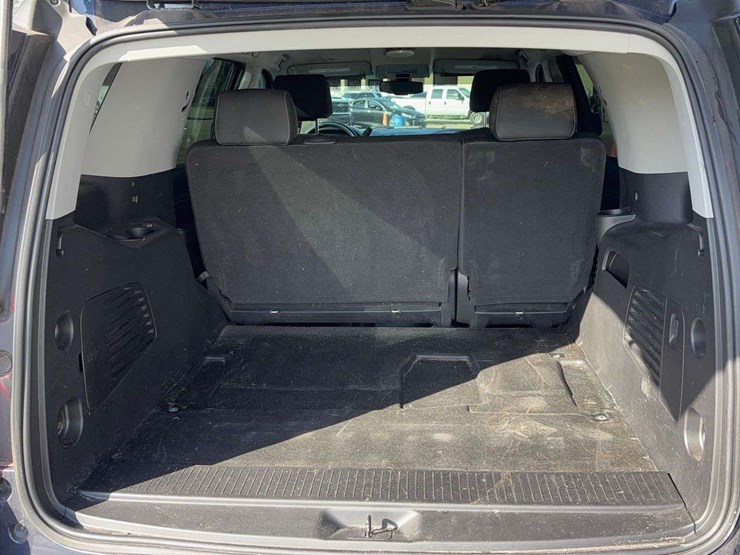 2020-chevrolet-tahoe-image-6