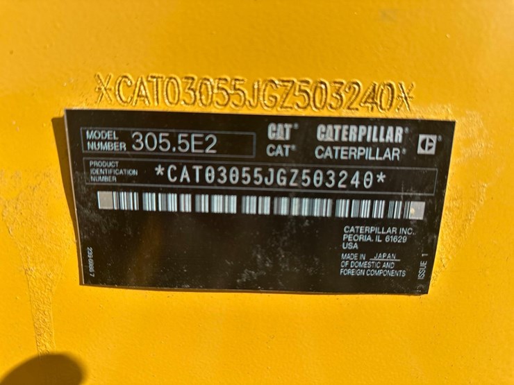 2025-caterpillar-305.5-image-15