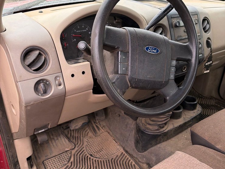 2005-ford-f150-image-25