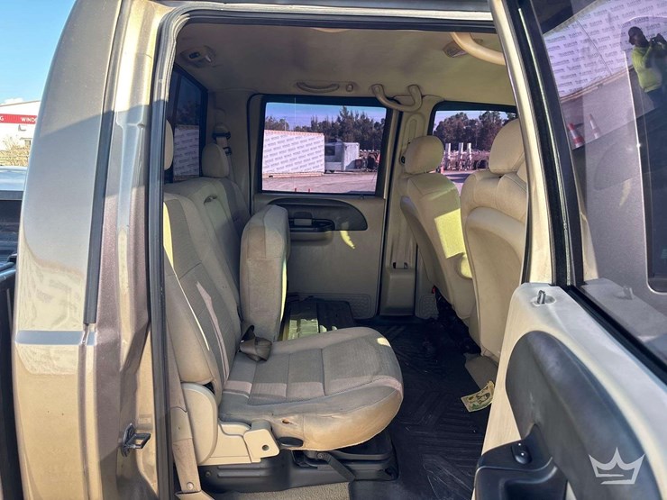 2006-ford-f250-image-25